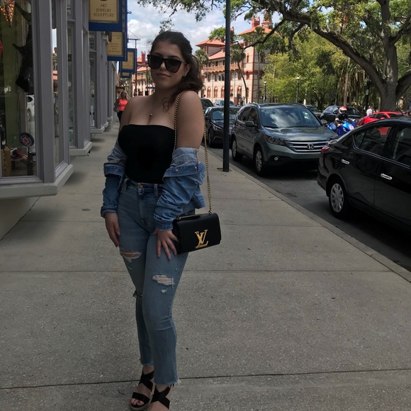 Meet your Posher, Mrika - Picture 1 of 1